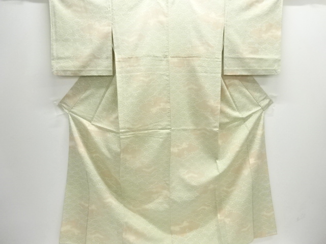 雲に青海波模様織り出し本塩沢単衣着物